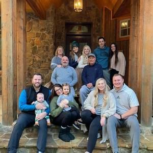 Meet your Posher, Marietta